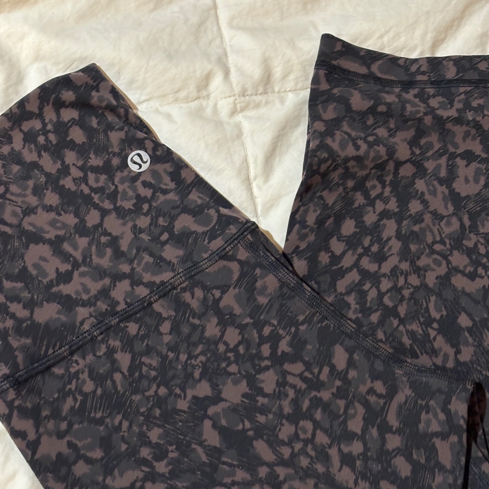 Lululemon capris align